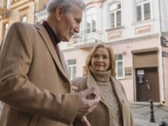 The Pros and Cons of Senior Living Communities